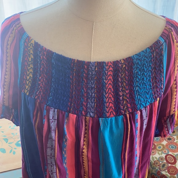 Multicolor Top - Picture 2 of 5